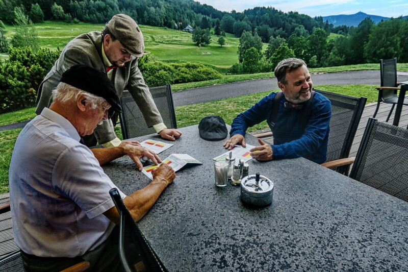 190608_2217